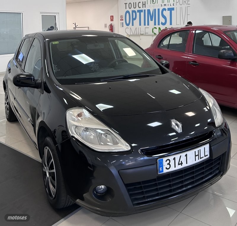 Renault Clio 1200 95 CV AUTHENTIQUE - Foto 1
