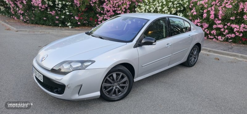 Renault Laguna 2.0 dCi GT 4Control 2010