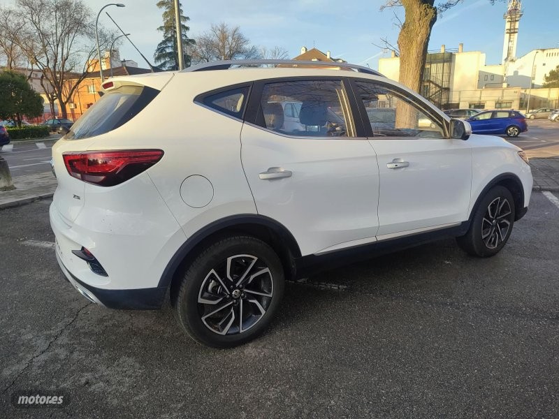 MG ZS - foto 2