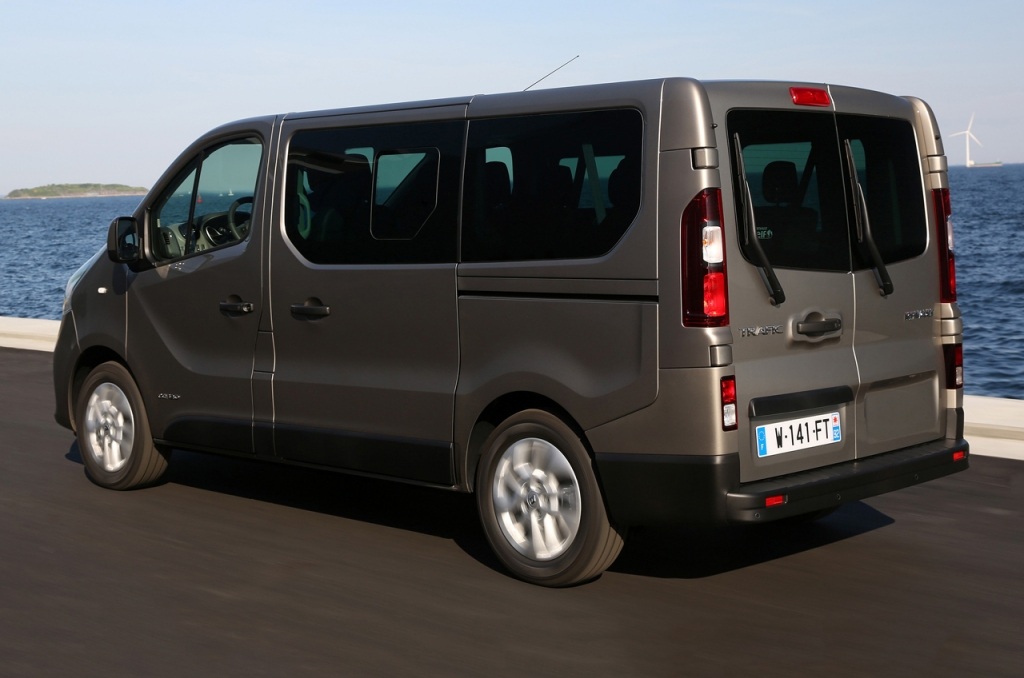 Renault trafic passenger