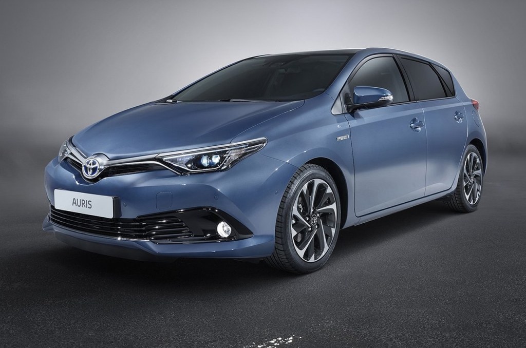 Ficha técnica: Toyota Auris Hybrid Hybrid Feel! - Motor.es