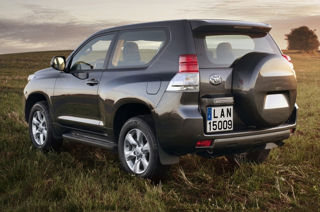 Ficha técnica Toyota Land Cruiser 3P 2.8 D4D Automático VXL Motor.es