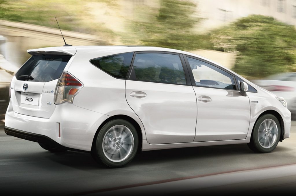 Ficha técnica Toyota Prius+ 1.8 HSD