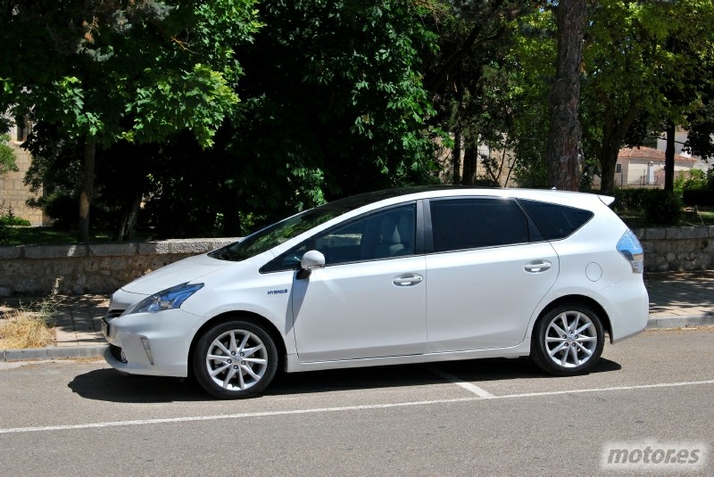 Toyota Prius 7 plazas
