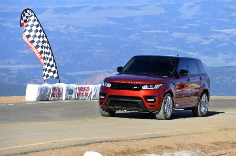 Range rover pegas