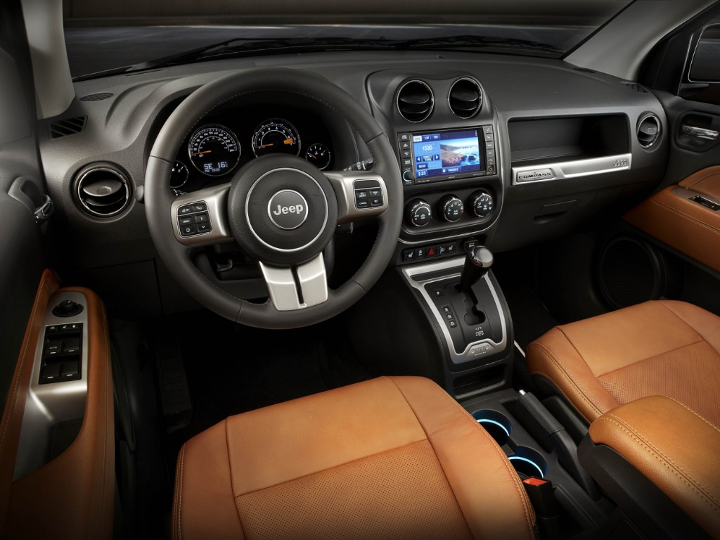 El Compass MY2014 llega a
