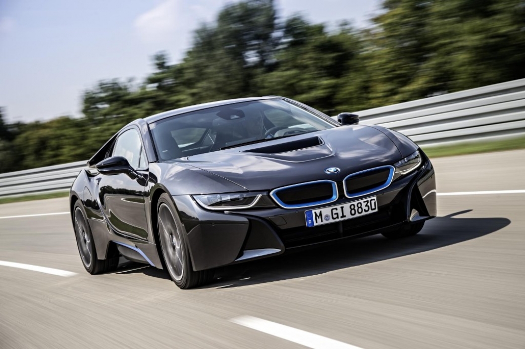 El BMW i8 ya tiene precio en España 129.900 euros Motor.es El BMW i8 ya tiene precio en España 129.900 euros Motor.es