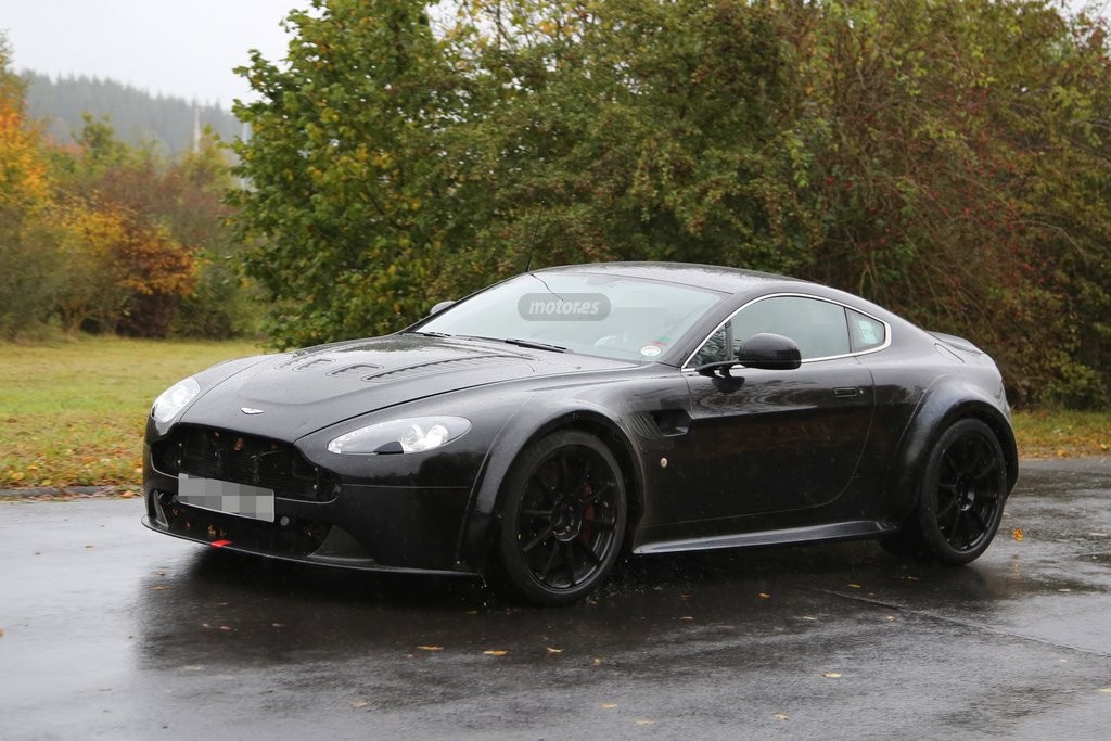 Aston Martin v12 Vantage gt3