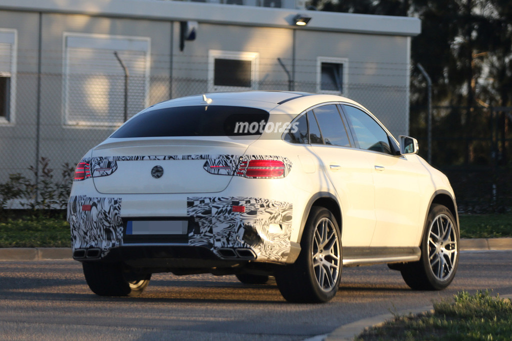 Mercedes Benz Gle 63 Amg Coupe Practicamente Al Descubierto Motor Es