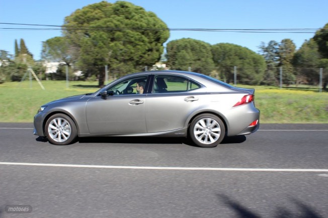 Prueba: Prueba Lexus IS 300h: En marcha, conclusiones y opinión (III) 6 Prueba: Prueba Lexus IS 300h: En marcha, conclusiones y opinión (III)