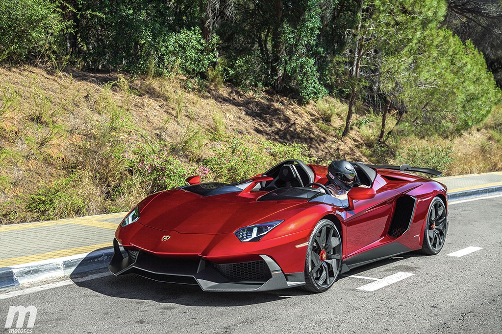 Lamborghini Aventador J