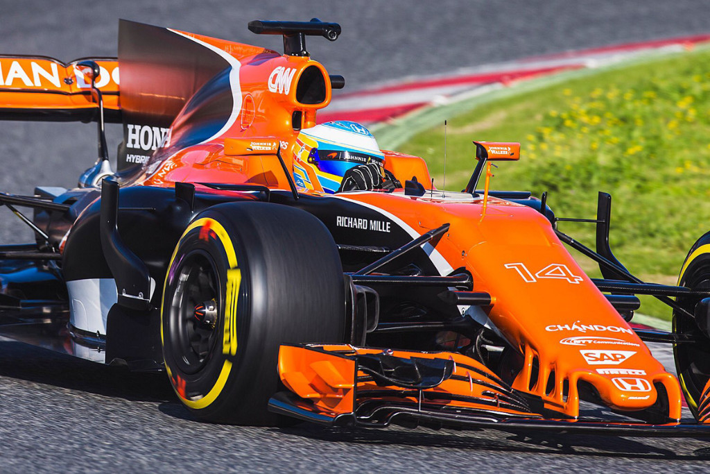 [Imagen: mclaren-mcl32-debuta-filming-day-barcelo...4218_2.jpg]