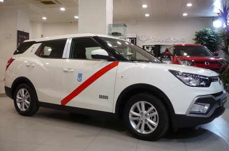 SsangYong introduce el XLV GLP homologado como taxi en Madrid