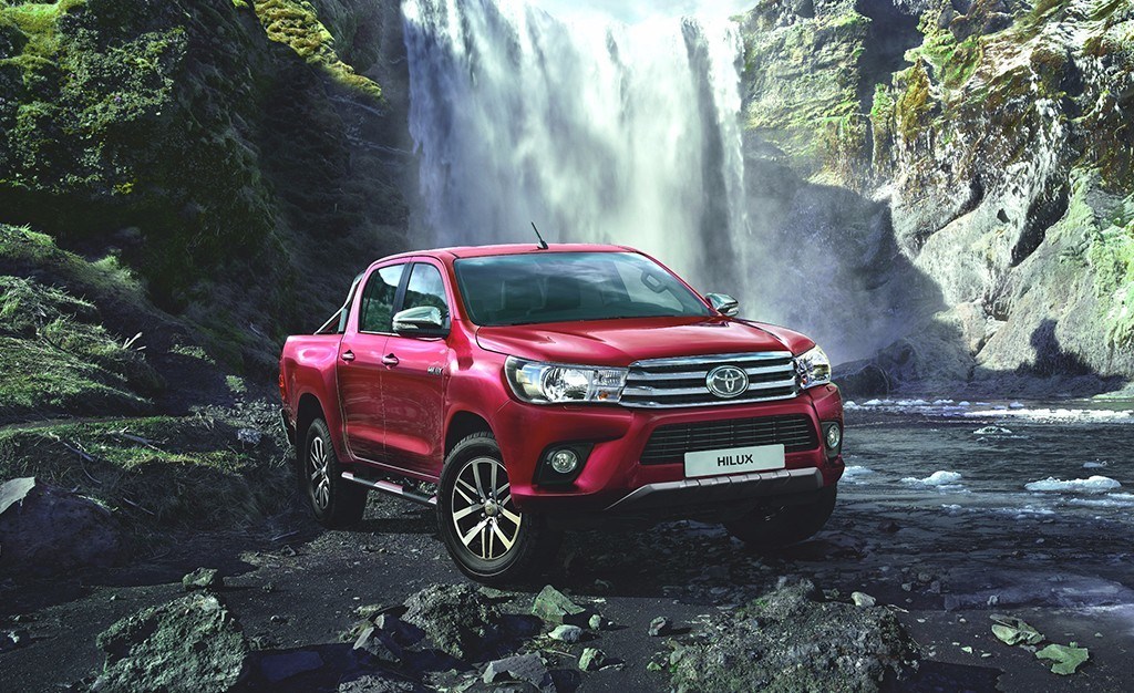 Llega el Toyota Hilux 2018 a España aumenta su oferta como turismo