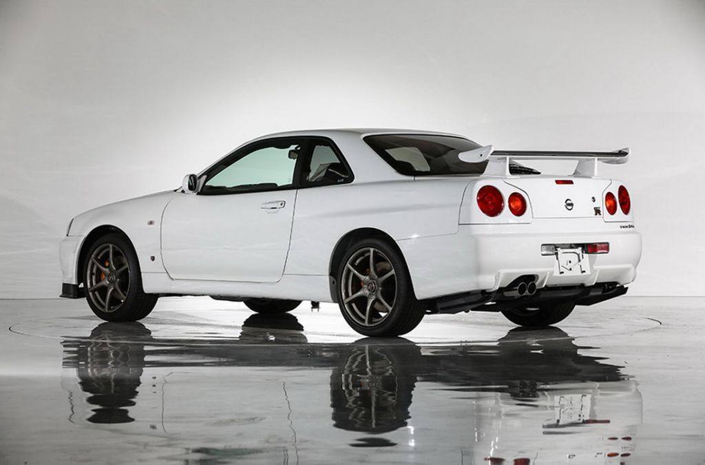 Aparece Un Nissan Skyline Gt R V Spec Ii Nur A Estrenar En Japon Motor Es