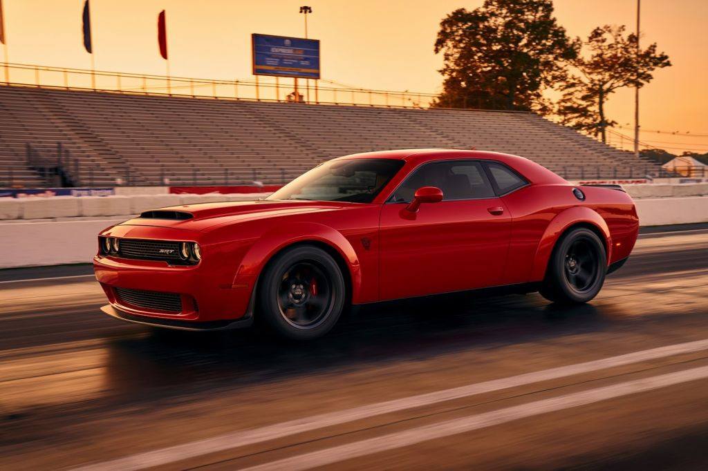 Cuál es la velocidad máxima del Dodge Challenger SRT Demon?