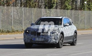 Mercedes EQC: el primer SUV eléctrico de Mercedes en movimiento