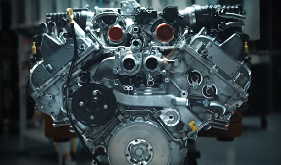 Cadillac ha preparado un épico vídeo de su nuevo V8 ... Cadillac ha preparado un épico vídeo de su nuevo V8 ...