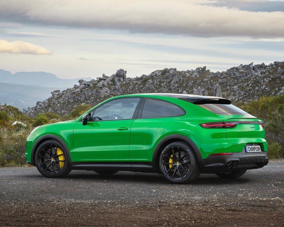 Este es el aspecto de un improbable Porsche Cayenne Coupé