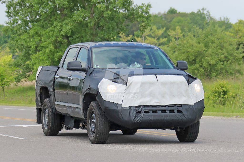 Cazado Un Prototipo Del Futuro Toyota Tundra Hybrid Motor Es Cazado Un Prototipo Del Futuro Toyota Tundra Hybrid Motor Es