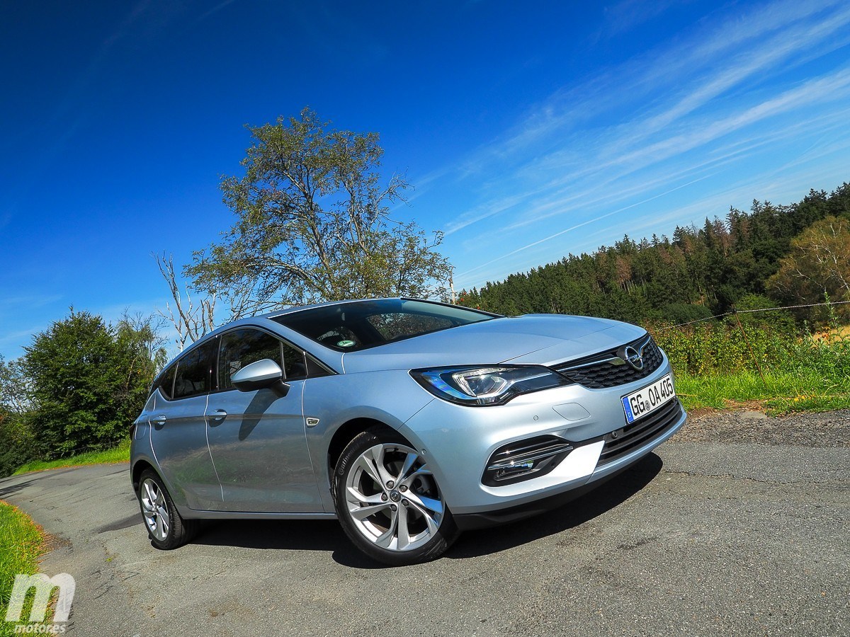 Opel astra 2020