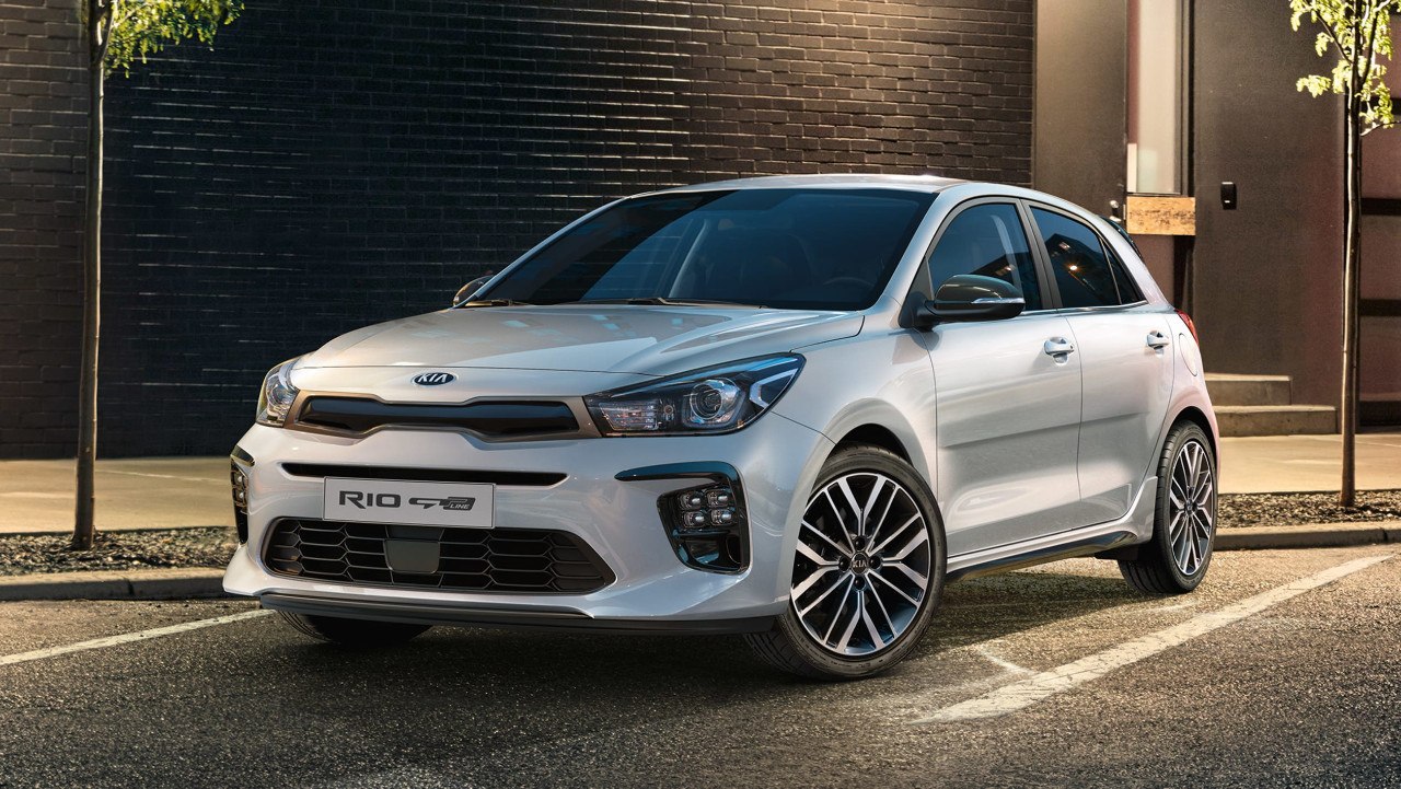 El nuevo Kia Rio 2021 se destapa con nuevas versiones semihíbridas Motor.es