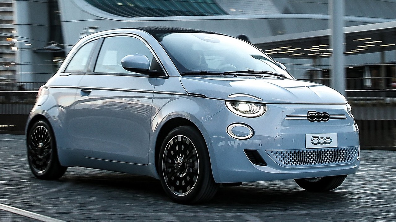 El nuevo Fiat 500 eléctrico de carrocería coupé ya tiene precio en