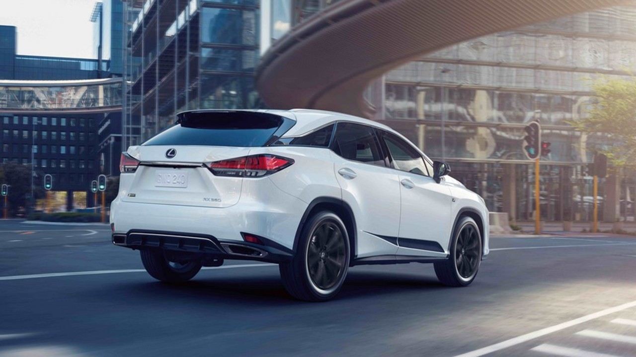 Lexus RX Black Line 2021 - posterior