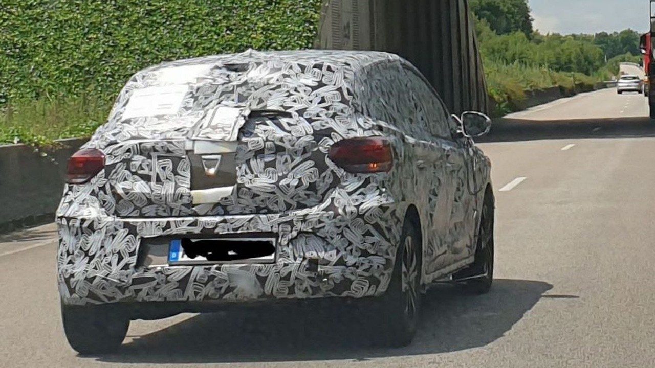 Dacia Sandero 2021 - foto espía posterior