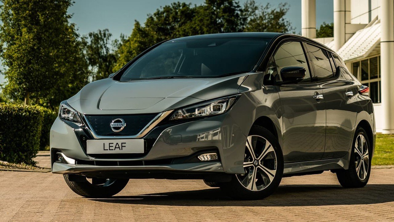 Nissan leaf 2021