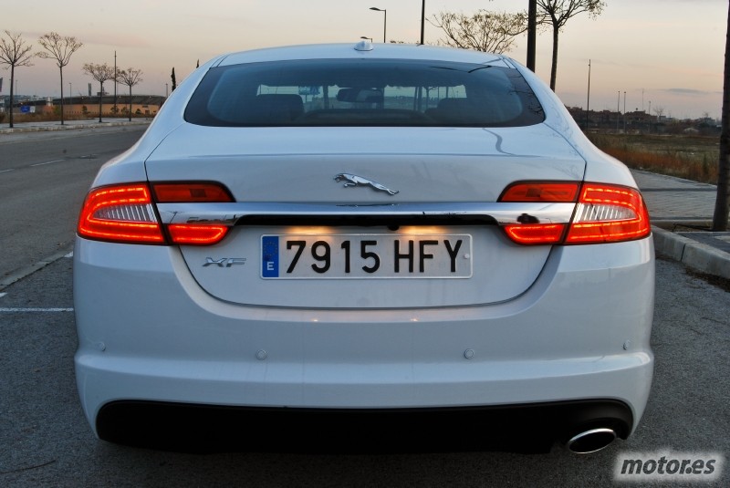 Jaguar XF 2.2 Gasoil 190 CV Premium Luxury. Un felino muy elegante y refinado 3 Jaguar XF