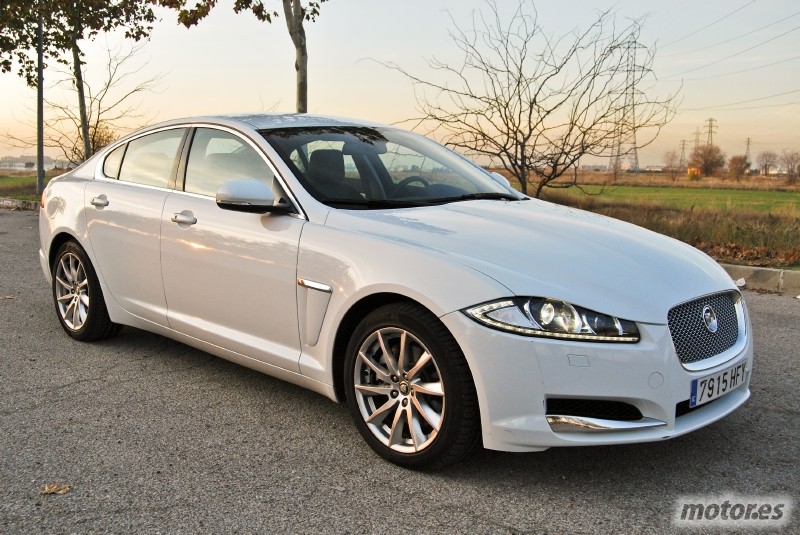 Jaguar XF 2.2 Gasoil 190 CV Premium Luxury. Un felino muy elegante y refinado 10 Jaguar XF