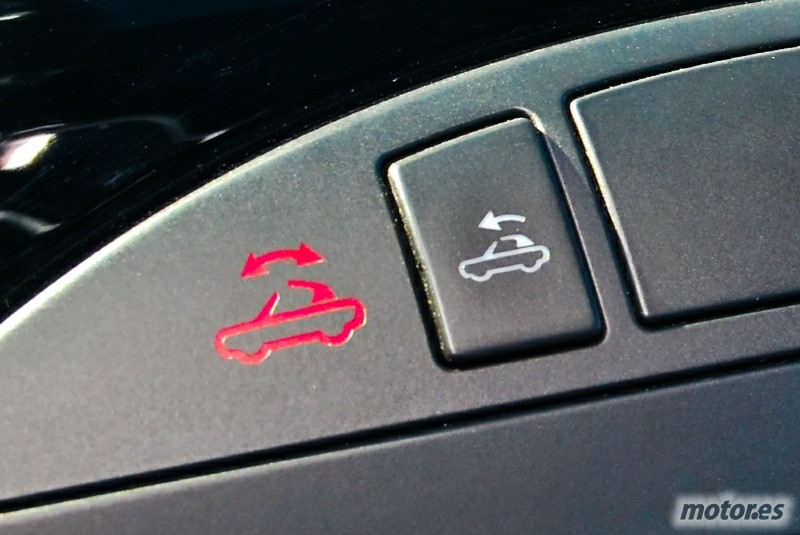 Mazda MX5 boton capota