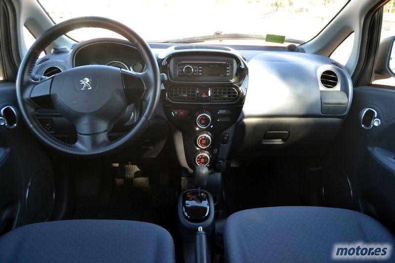 Interior Peugeot iOn Interior Peugeot iOn