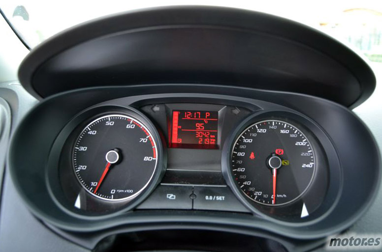 Cuadro de relojes SEAT Ibiza 2012 Cuadro de relojes SEAT Ibiza 2012