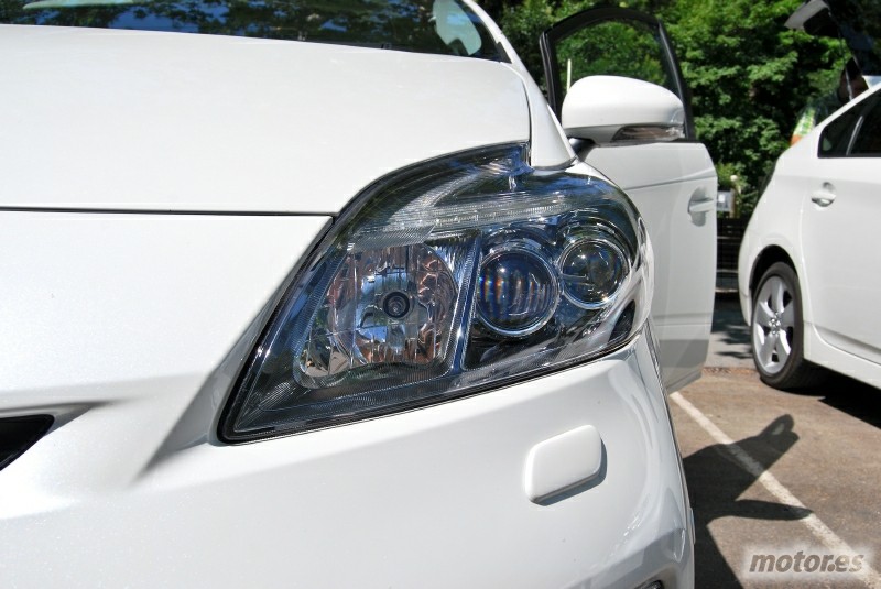 Toyota Prius faro