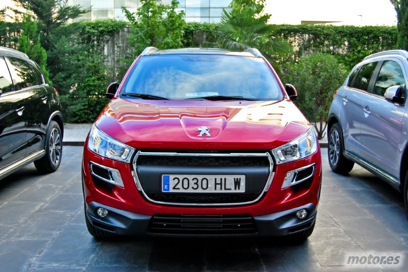 Peugeot 4008 frontal