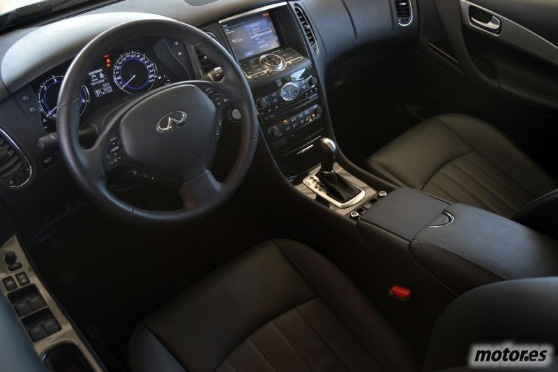 Infiniti EX30d GT Premium Infiniti EX30d GT Premium