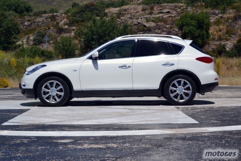 Infiniti EX30d GT Premium Infiniti EX30d GT Premium
