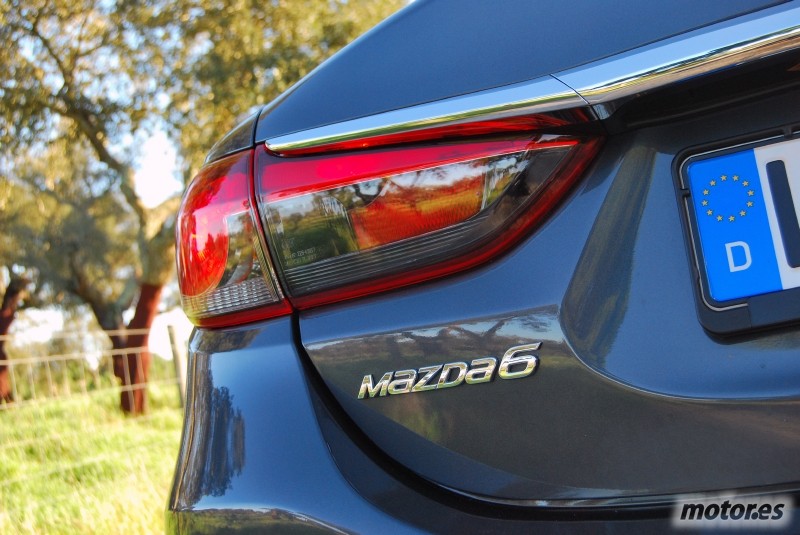 Mazda 6 logo