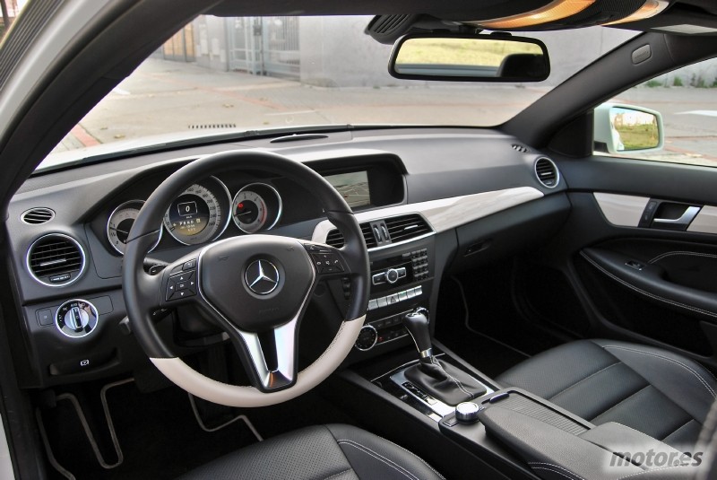 Mercedes C Coupé Interior